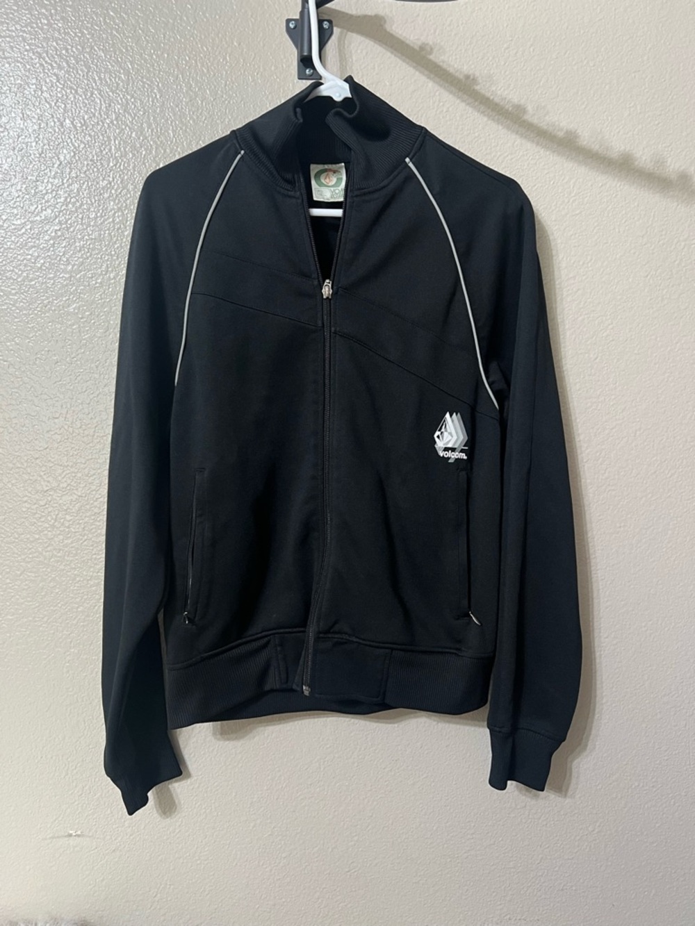 VTG Volcom V-Line Science Track jacket sz-LRG.